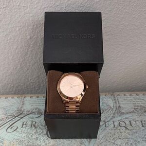 Michael Kors Women’s Watch in Rose Gold
